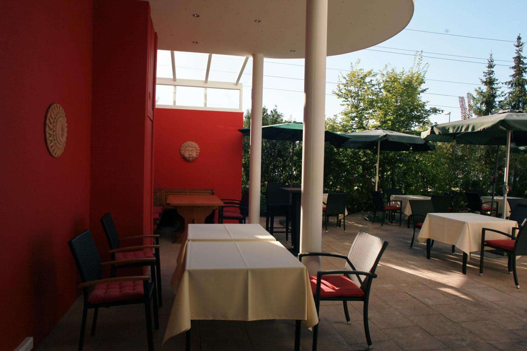 אנדינגן Kirchers Park & Wellnesshotel Kaiserstuhl Garni מראה חיצוני תמונה